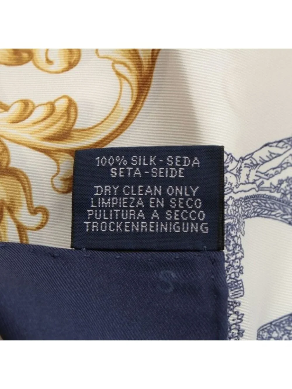 Hermes Carre 70 Silk Carrosses D'or Golden Carriage Scarf White Navy 70 - Picture 8 of 9